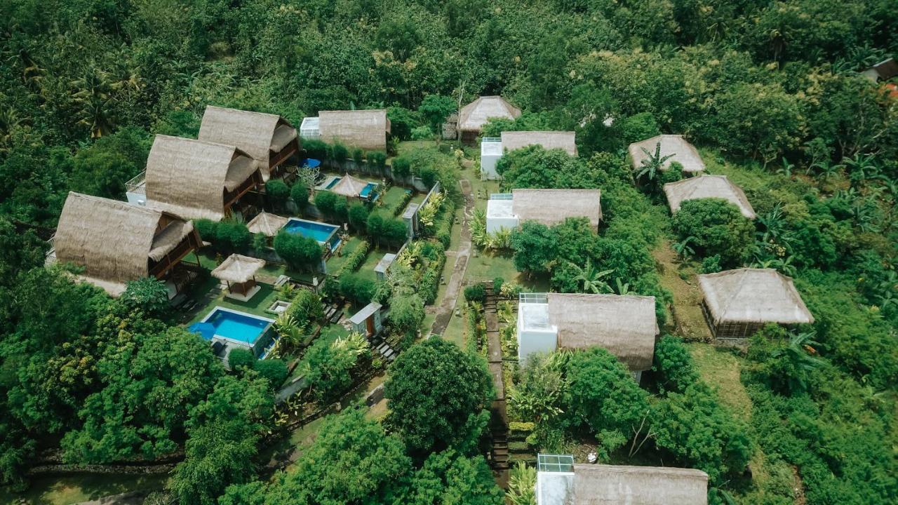 Bb Resort Villa And Spa Batumadeg ภายนอก รูปภาพ