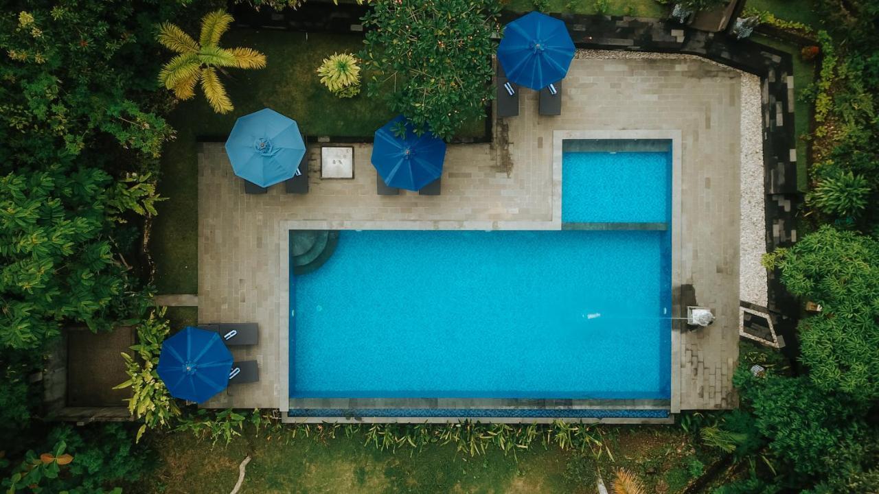Bb Resort Villa And Spa Batumadeg ภายนอก รูปภาพ