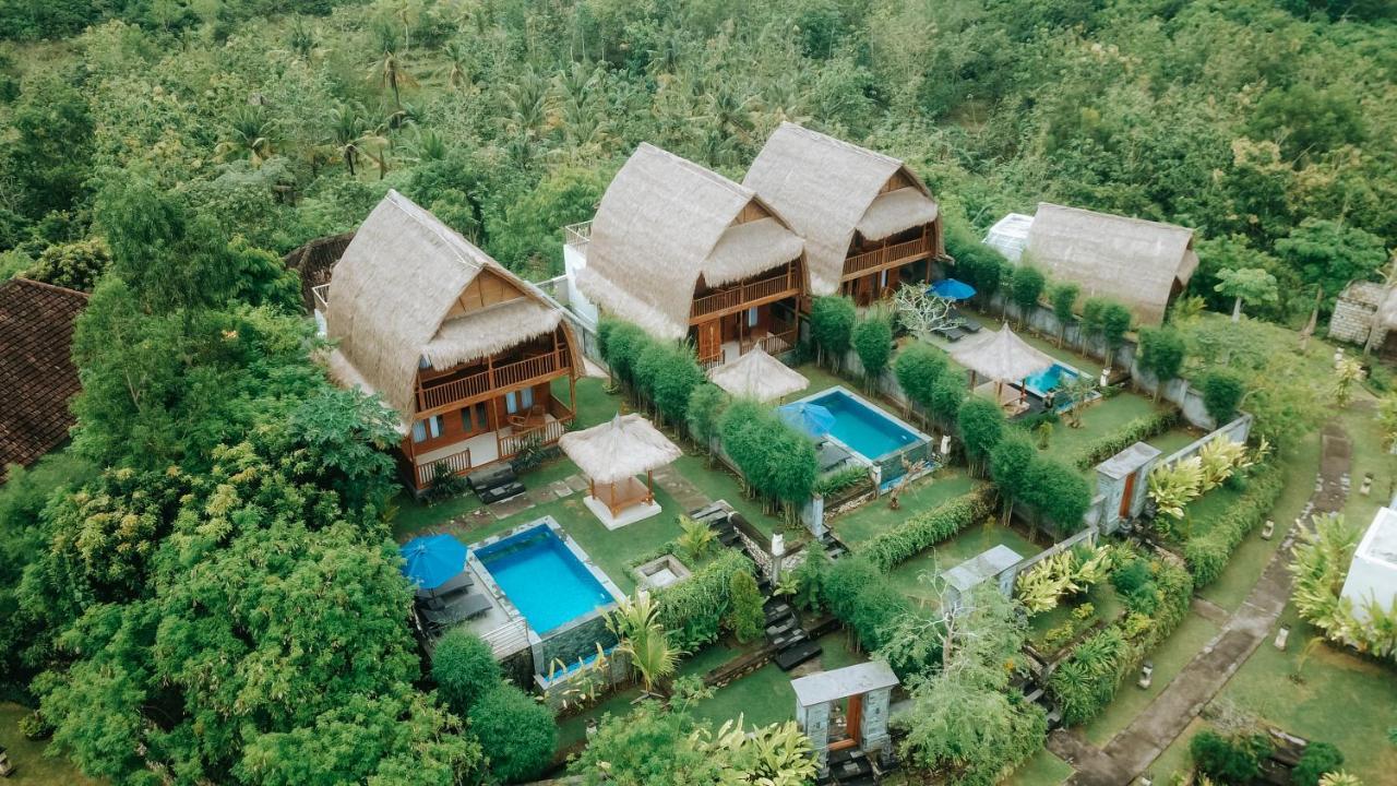 Bb Resort Villa And Spa Batumadeg ภายนอก รูปภาพ