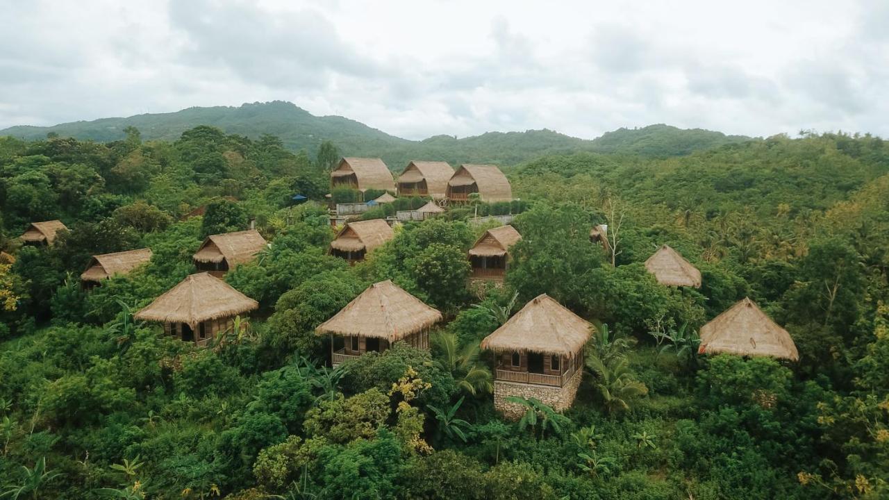 Bb Resort Villa And Spa Batumadeg ภายนอก รูปภาพ