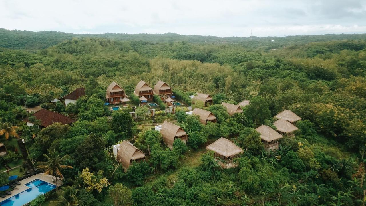 Bb Resort Villa And Spa Batumadeg ภายนอก รูปภาพ
