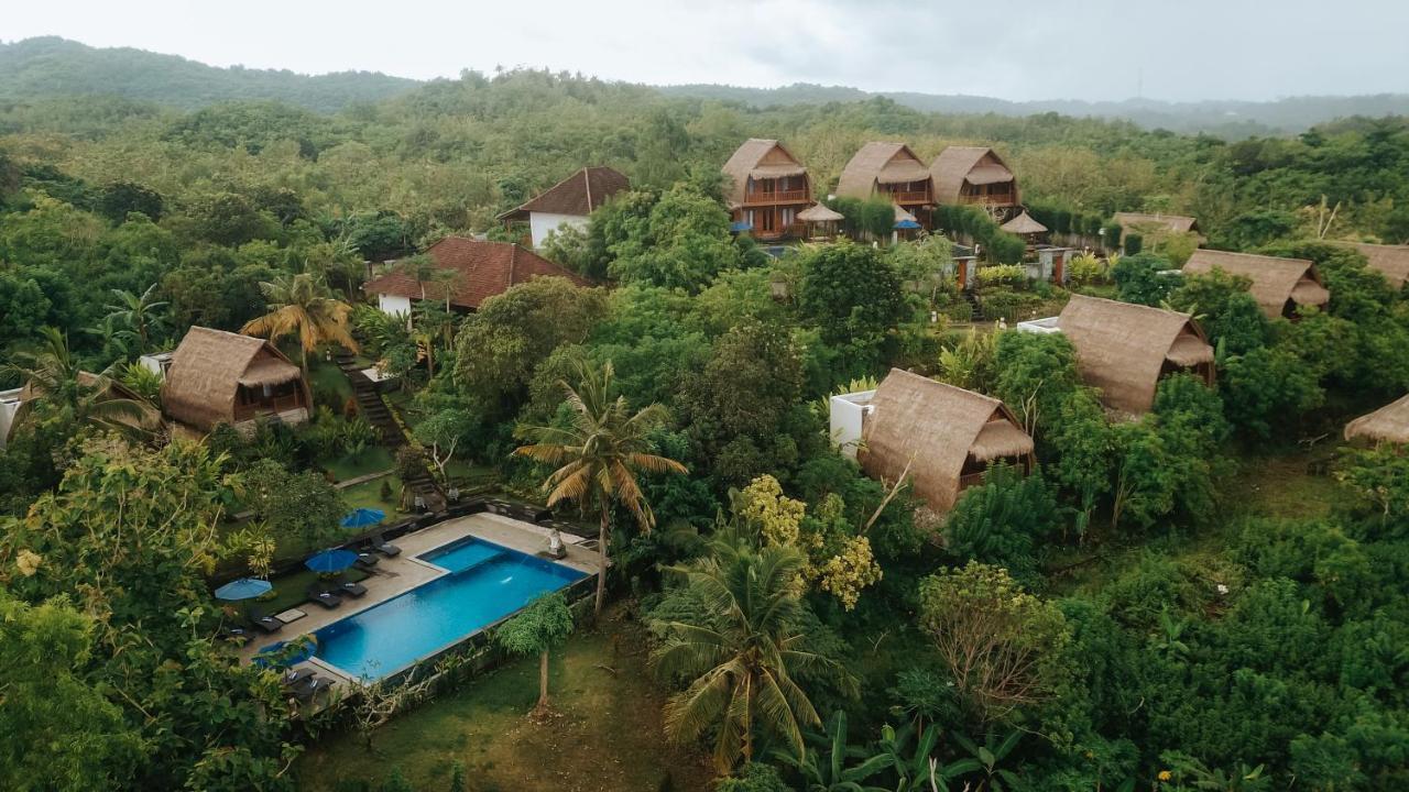Bb Resort Villa And Spa Batumadeg ภายนอก รูปภาพ