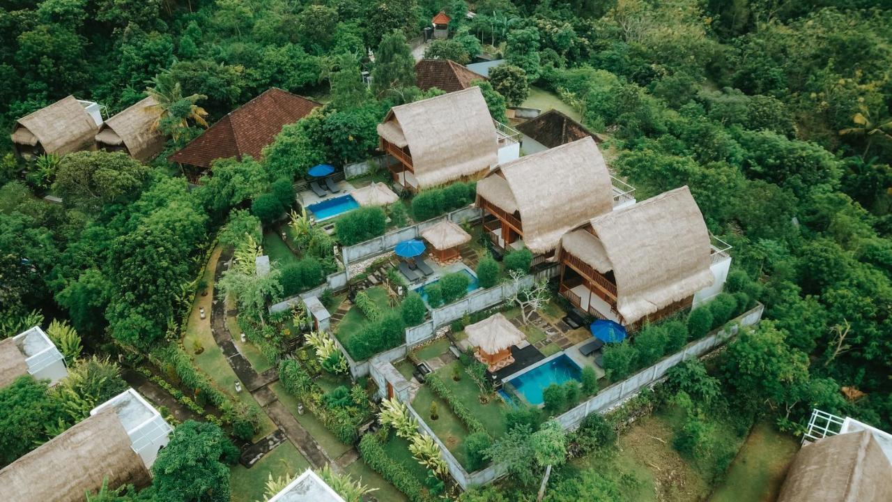 Bb Resort Villa And Spa Batumadeg ภายนอก รูปภาพ