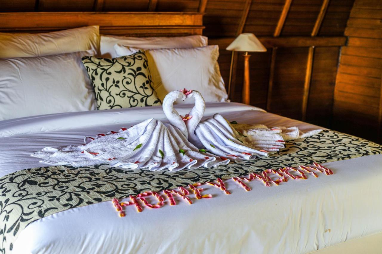 Bb Resort Villa And Spa Batumadeg ภายนอก รูปภาพ