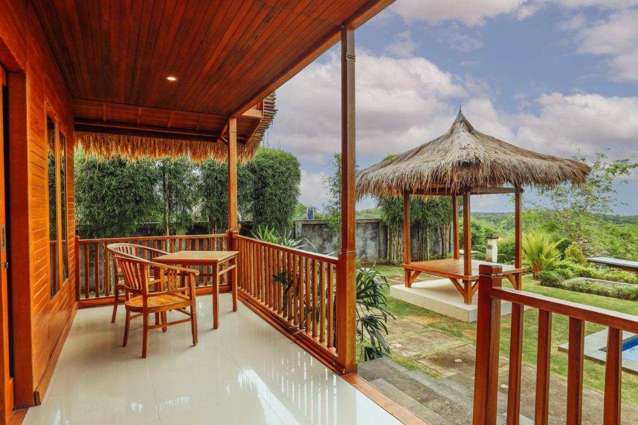 Bb Resort Villa And Spa Batumadeg ภายนอก รูปภาพ