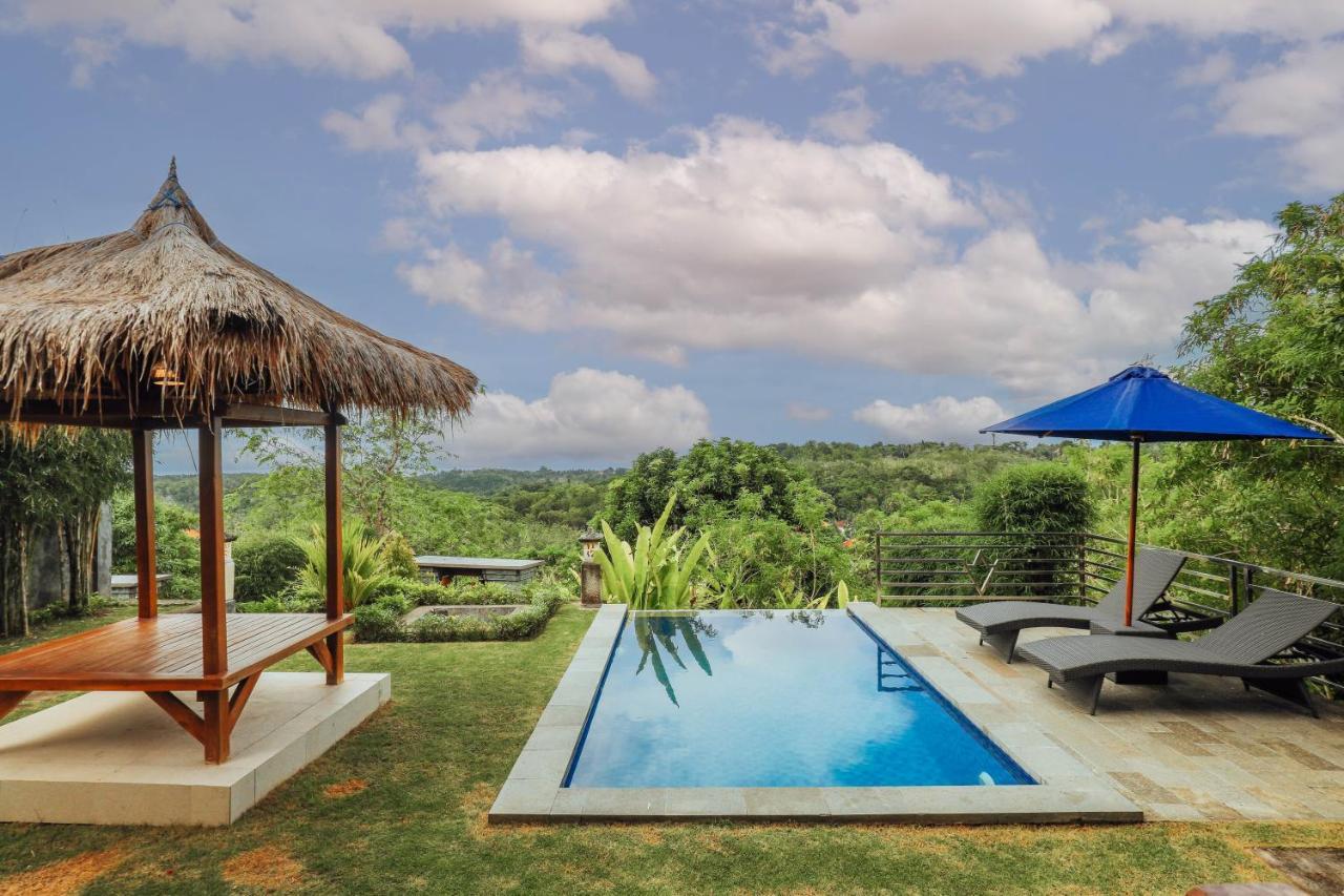 Bb Resort Villa And Spa Batumadeg ภายนอก รูปภาพ