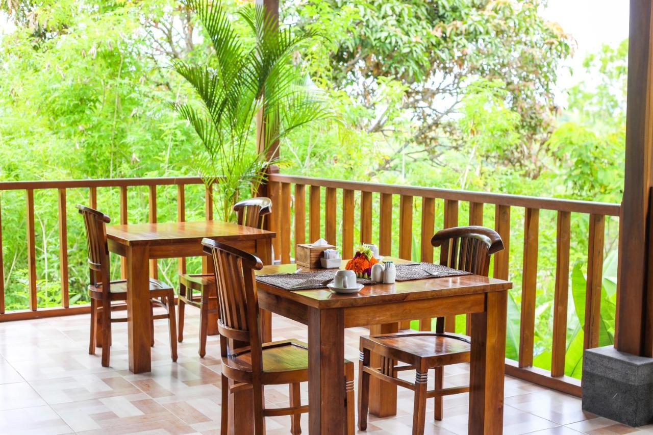 Bb Resort Villa And Spa Batumadeg ภายนอก รูปภาพ