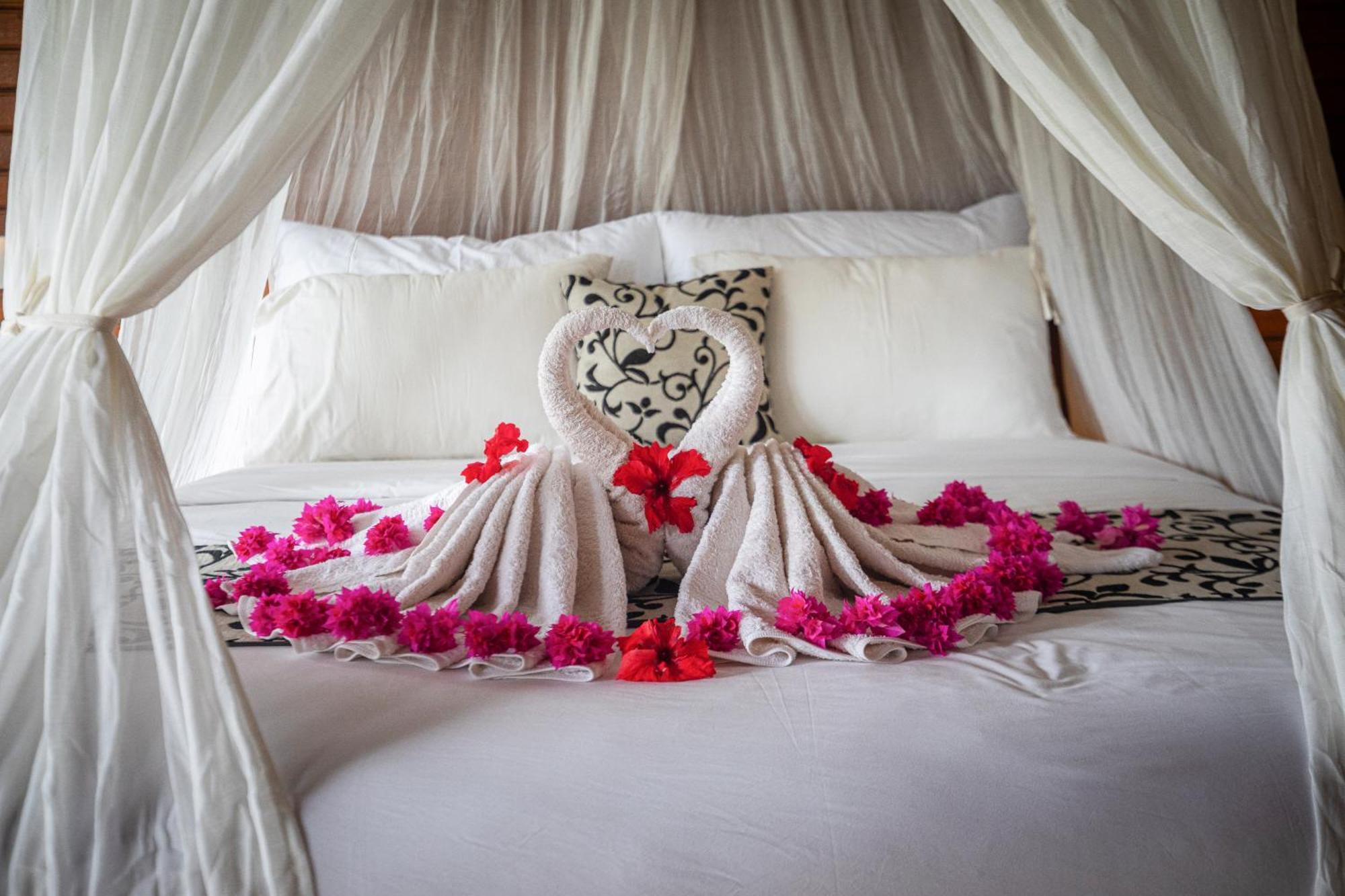 Bb Resort Villa And Spa Batumadeg ภายนอก รูปภาพ
