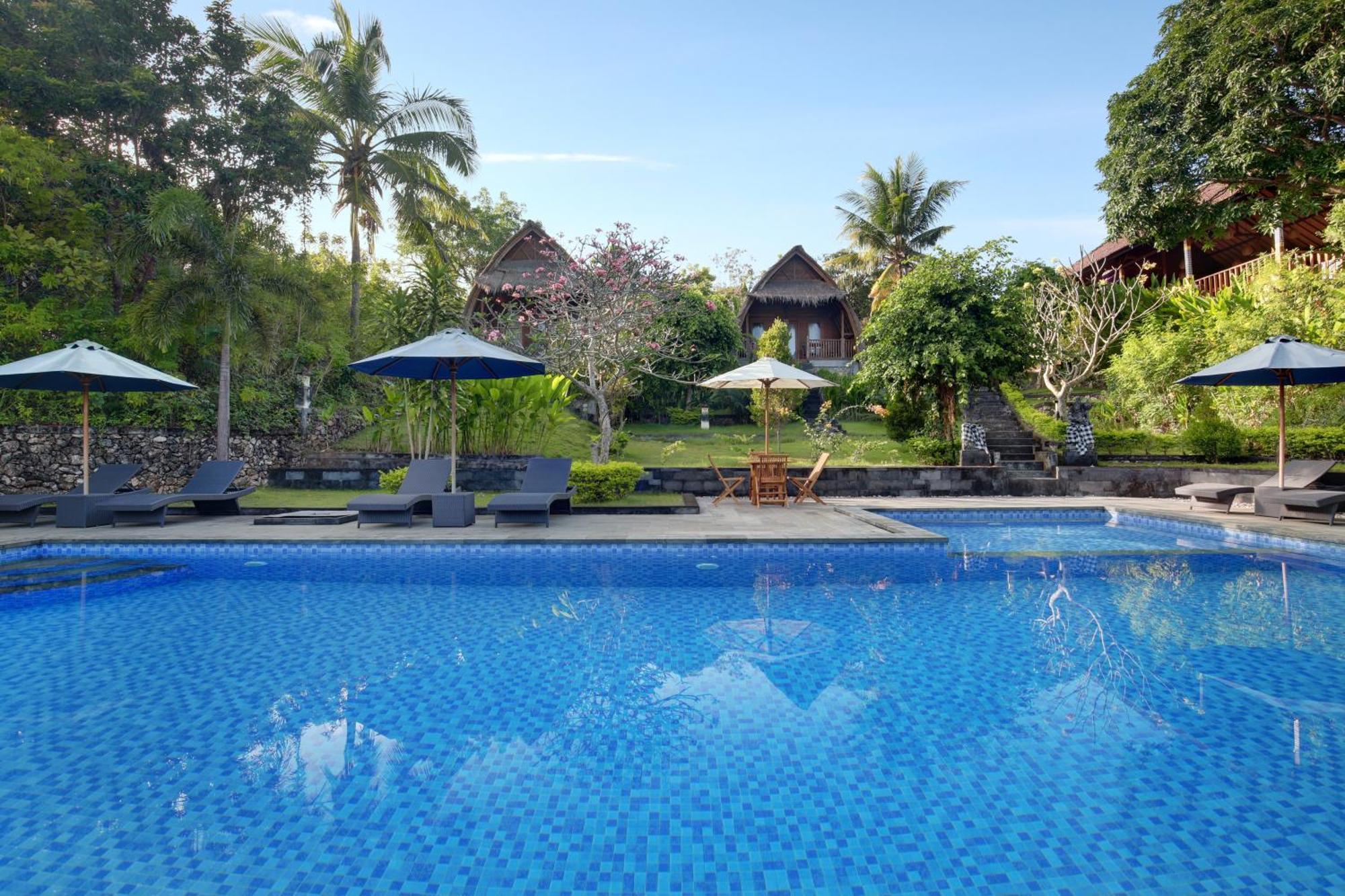 Bb Resort Villa And Spa Batumadeg ภายนอก รูปภาพ