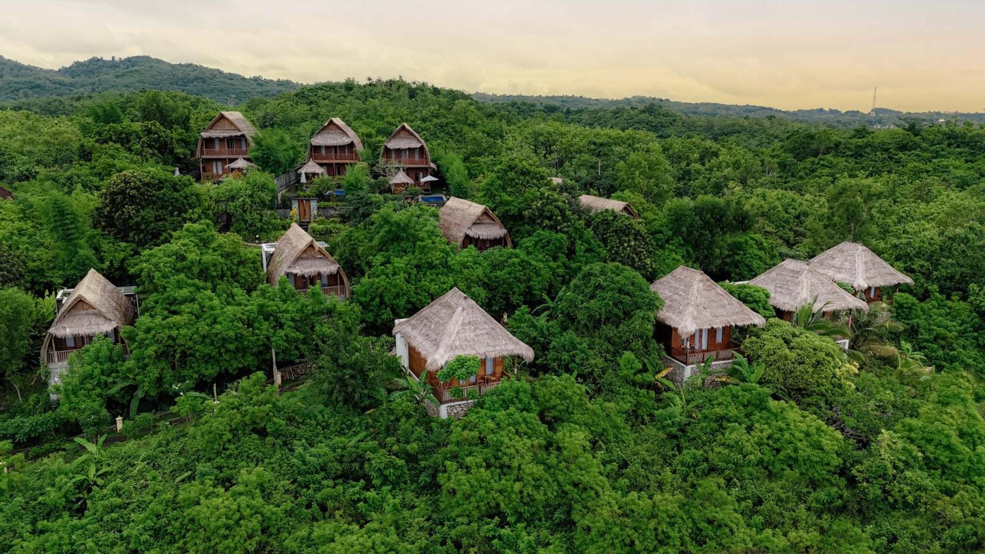Bb Resort Villa And Spa Batumadeg ภายนอก รูปภาพ